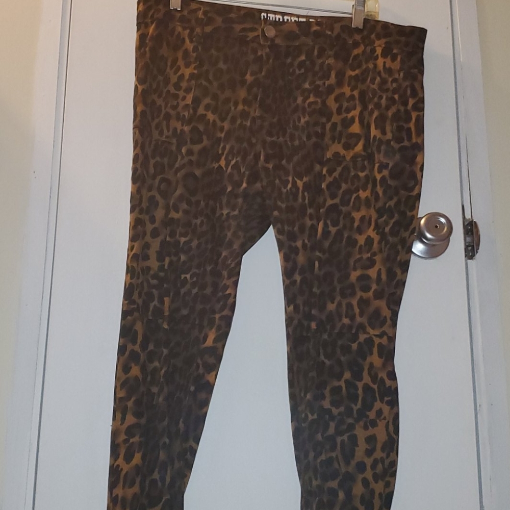 Cheetah Joggers